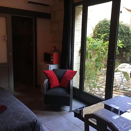 Chambre Sur Jardin Secret - Avignon Centre - Climatisee Bagian luar foto