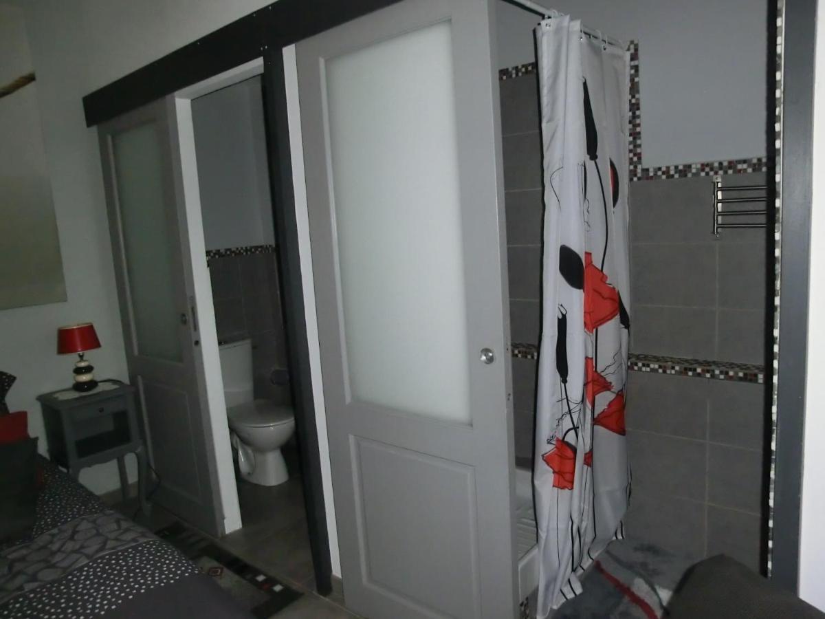 Chambre Sur Jardin Secret - Avignon Centre - Climatisee Bagian luar foto